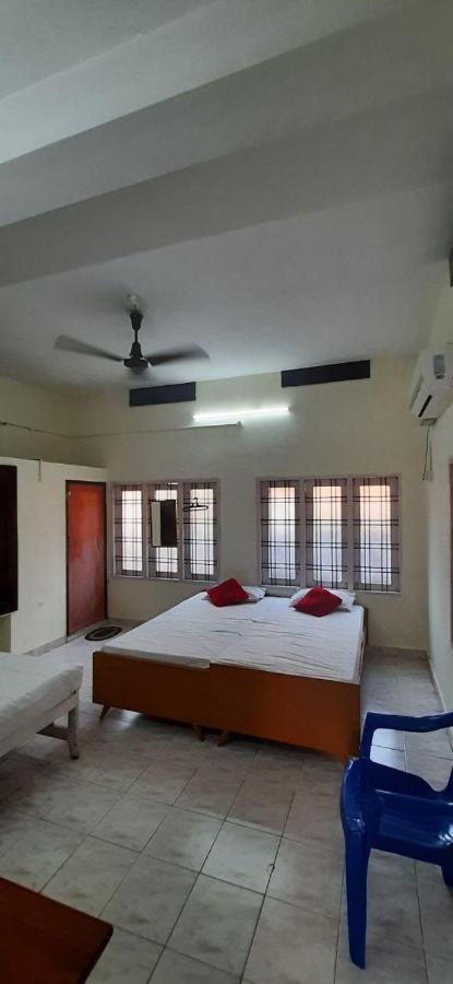 Zaina Tourist Home Kollam Exterior foto