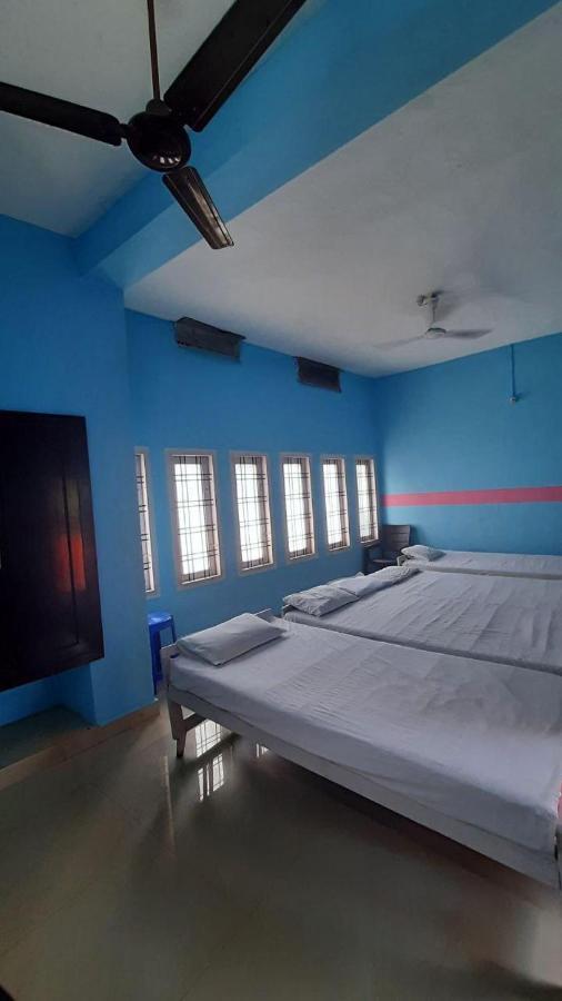 Zaina Tourist Home Kollam Exterior foto