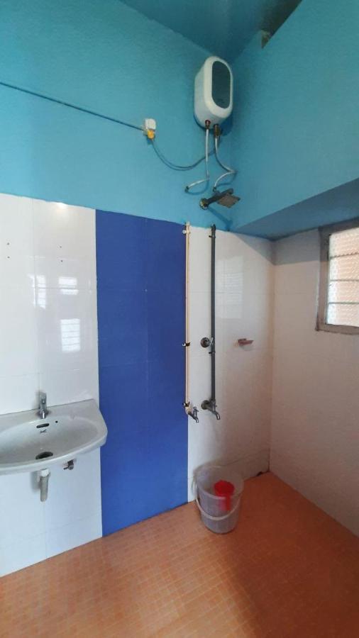 Zaina Tourist Home Kollam Exterior foto